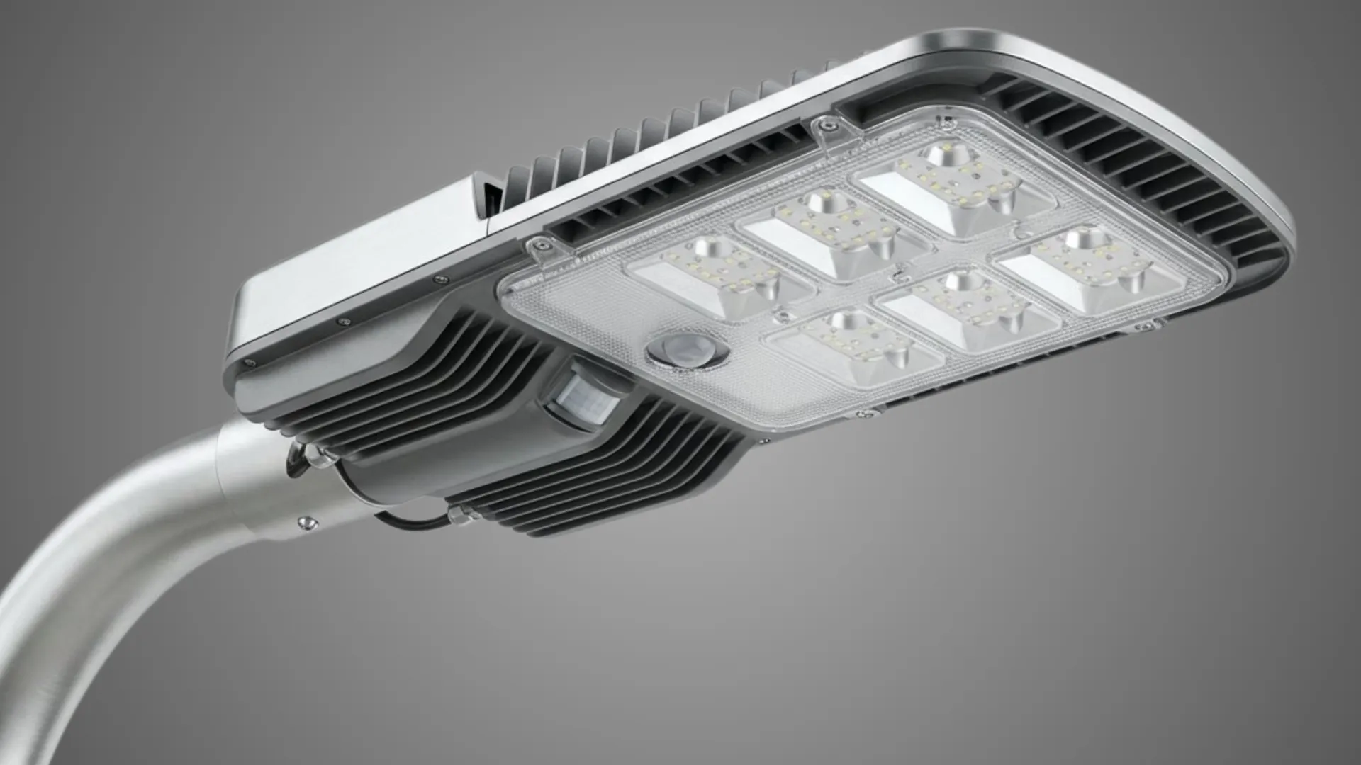 Luminárias públicas em LED para vias e praças